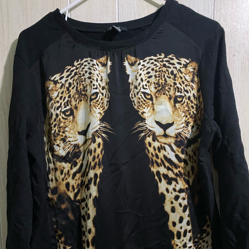 Cheeta sweater